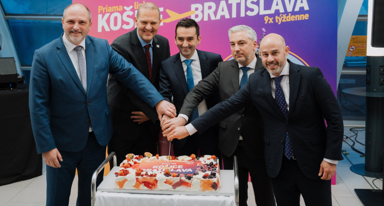 BTS-KSC cake
