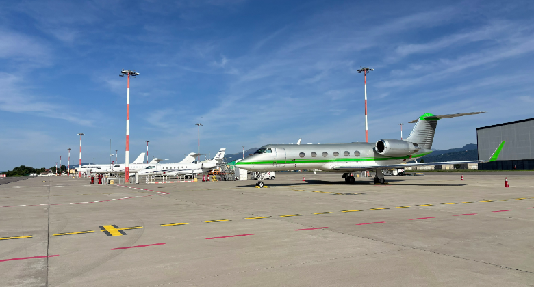 Milan Bergamo Airport generał aviation
